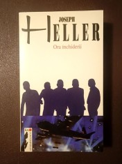 Joseph Heller - Ora &icirc;nchiderii