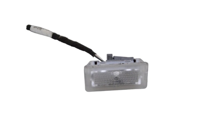 Iluminare interioară TESLA MODEL S 2016 OEM: 1007151-00-E 23126282