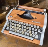 Masina de scris perfect functionala, metalica, Tbm de Luxe