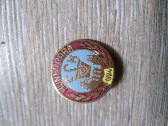 Insigna Industrie 8 CSH Hunedoare 1984