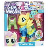 MLP PONEI FLUTTERSHY CU ARIPIOARE SI HAINUTE, Hasbro