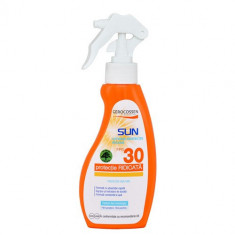 Sun lotiune cu protectie solara SPF 30, spray, 200 ml, Gerocossen Plaja