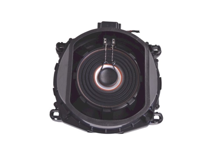 Subwoofer BMW X5 F15, F85 2015 OEM: 9287757 15389723