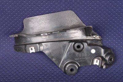 Aparatoare noroi dreapta spate AUDI Q7 4M 2015 OEM: 4M0854816E 2382950 foto