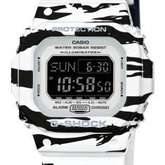 Ceas Barbati, Casio G-Shock, The Origin DW-D5600BW-7ER - Marime universala