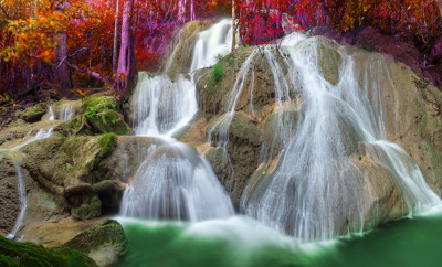 Autocolant Cascada in culori, 270 x 200 cm foto