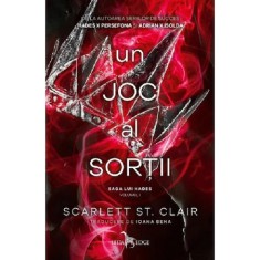 Saga lui Hades vol. 1. Un joc al sortii, Scarlett St. Clair