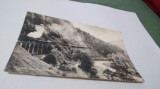 CARTE POSTALA PE VALEA JIULUI IN DEFILEU CIRCULATA, Fotografie