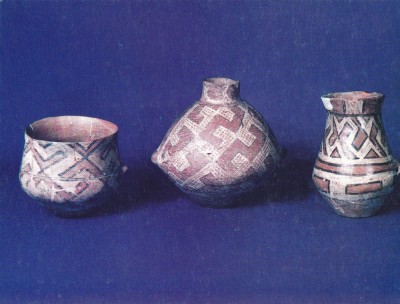 QW28 - Tematica muzee - Vasa ceramica pictate - Cultura Cucuteni foto