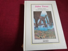 COLECTIA ADEVARUL JULES VERNE - INDIILE NEGRE IN TIPLA foto