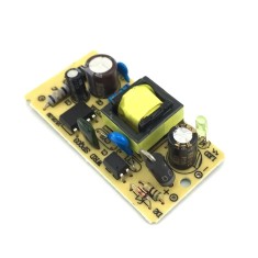 Sursă Alimentare 5V 2A Stabilizată &ndash; Adaptor Universal Tensiune DC pentru LED, Router, Cameră
