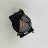 Buton de avarie TOYOTA AURIS TOURING SPORTS _E18_ 2015 OEM: 84332-02300 32395122
