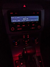 MP3 auto Volkswagen RCD310 Seat Passat Golf5 Golf6 Polo Tiguan Touran Leon RCD Afisaj Negru