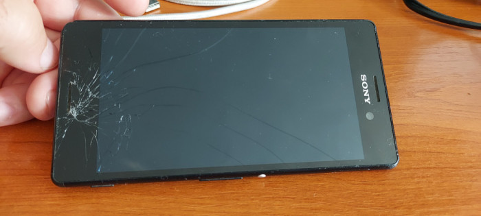 SONY XPERIA Z DISPLAY SPART . PENTRU PIESE .