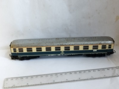 bnk jc Marklin 4111 - Vagon de calatori - HO foto