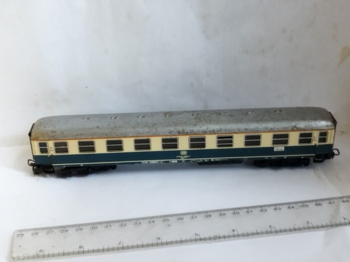 bnk jc Marklin 4111 - Vagon de calatori - HO