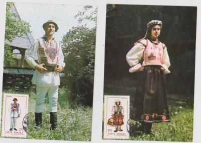 MAXIME COSTUME POPULARE DI ZONA FAGARAS /BRASOV foto