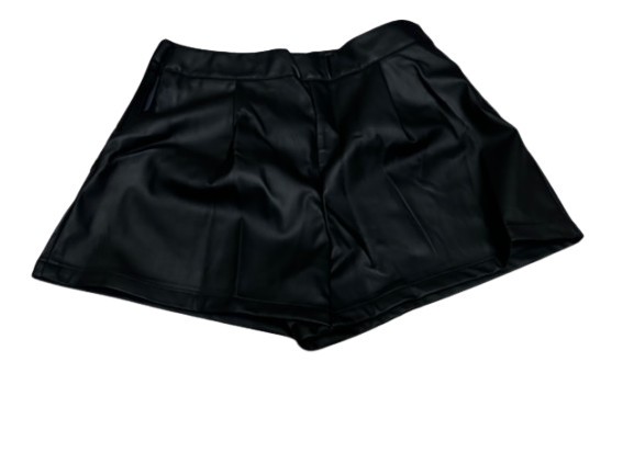Pantaloni scurti imitatie piele , marimea M