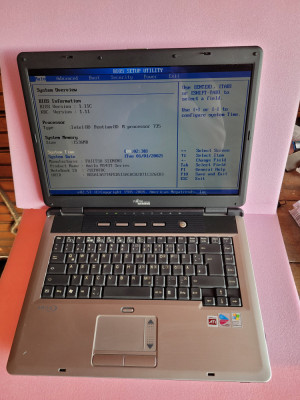 laptop incomplet Fujitsu Siemens AMILO M1437G foto