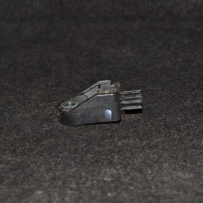 Senzor de impact st&acirc;nga față TOYOTA RAV 4 III _A3_ 2006 OEM: 89173-42080 2251082