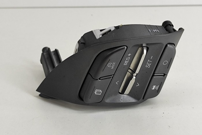 Buton de pe volan HYUNDAI IONIQ AE 2021 OEM: 299200554,56172-F2BA0VCS,56172-F2BA0 22345804