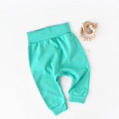 Pantaloni Bebe Unisex din bumbac organic Turcoaz BabyCosy (Marime: 6-9 luni)