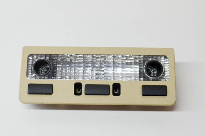 Iluminare interioară LAND ROVER RANGE ROVER III L322 2005 OEM: XDM00005VAE | 14526782
