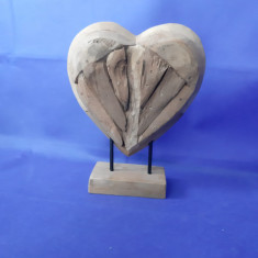 decorațiune din lemn de teac - " Almada heart "