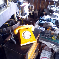 Vechi Telefon cu disc Romanesc perioada comunista EM 72