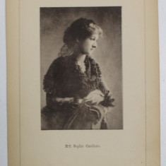 Mad. SOPHIE CANDIANO , FOTOGRAFIE DIN ALBUMUL NATIONAL , SERIE DE BUCAREST , EDITEUR LYONEL BONDY , FOTOGRAF W. CRONENBERG , CCA . 1900