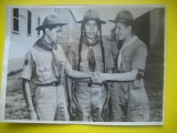 HOPCT 544 V - FOTOGRAFIE VECHE-D= 18 / 13 CM -JAMBOREA MONDIALA-CERCETASI / CERCETASIE SUA -1947-FOTO NEW YORK TIMES 1947