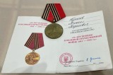 Brevet si medalie 2 / semnata olograf de Leonid Kucima presedinte Ucraina / comemorare al doilea razboi mondial IIWWW
