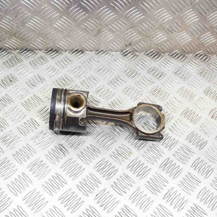 Piston VW PASSAT B6 3C2 2006 OEM: 03G107065J,038198401D