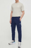 Cumpara ieftin Adidas Originals pantaloni de trening Trefoil Essentials Cargo Pants cu imprimeu, IP2757