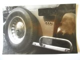 Rară! Fotografie originală 172 x 113 mm din anii 80 cu automobil de epoca participant la Raliul Automobile de Epoca, Alb-Negru, Romania de la 1950, Transporturi