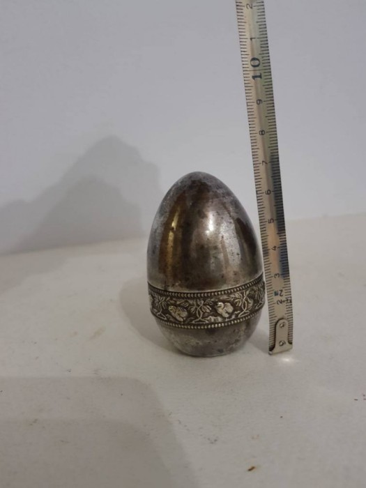 Ou vintage frantuzesc pentru bijuterii