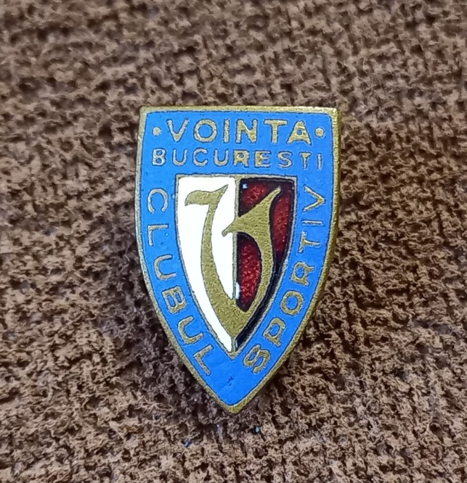 Insigna - Clubul Sportiv &quot;VOINTA&quot; Bucuresti