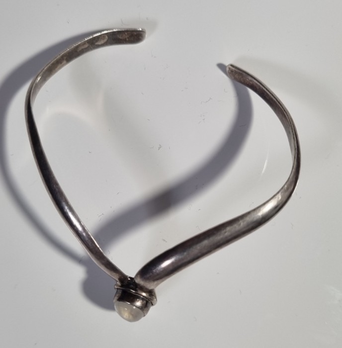 Bratara argint cu piatra