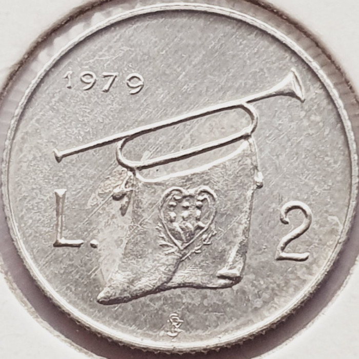 2732 San Marino 2 Lire 1979 Symbols of the State - Fanfare km 90