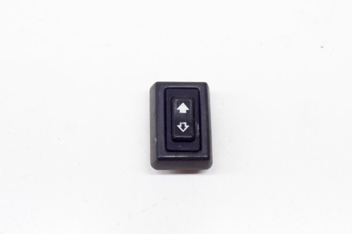 Buton geam ușă dreapta față LAND ROVER DISCOVERY II L318 2000 13873362