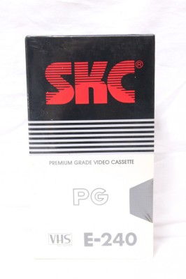 Caseta video VHS SKC PG E-240 - sigilata foto