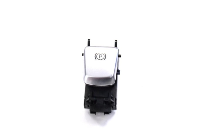 Buton fr&acirc;nă de m&acirc;nă MERCEDES-BENZ E W213 2016 OEM: A2139053803 11550417