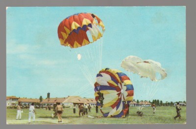 CPIB 23854 CARTE POSTALA - MAXIFILIE - PARASUTE, NECIRCULATA foto