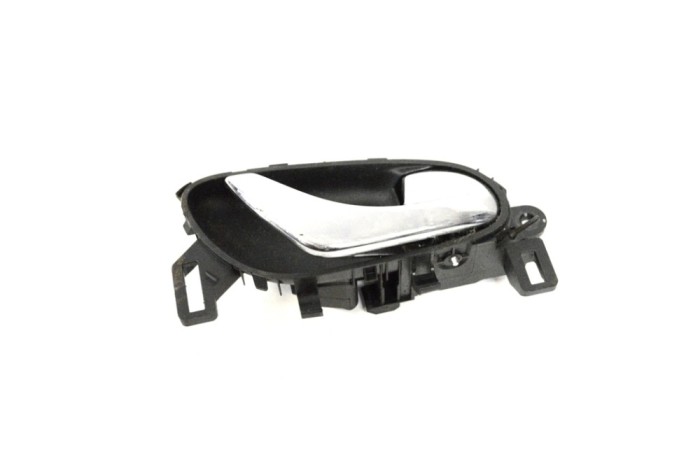 M&acirc;ner de deschidere interior dreapta față NISSAN PULSAR Hatchback C13 2015 OEM: 80670-4EA0A 14611071