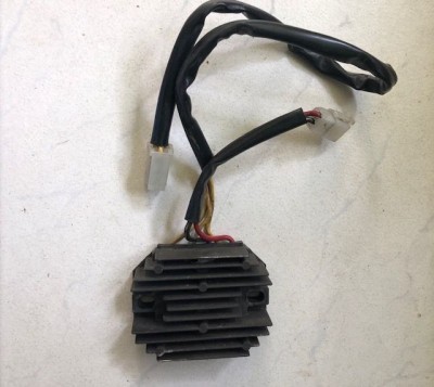 KTM LC4 620 625 640 660 Releu incarcare foto