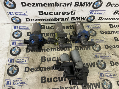 Pompa auxiliara aditionala apa originala BMW E81,E87,E90,E91,E92,X1 foto