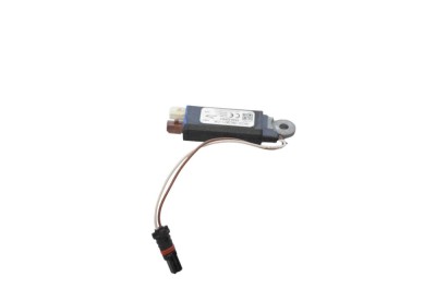 Amplificator de antena JAGUAR I-PACE X590 2020 OEM: J9D3-18C901-CA foto
