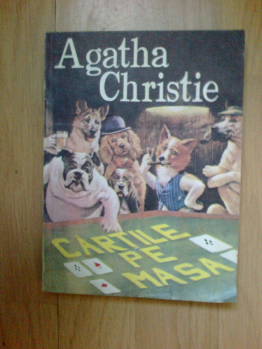 d10 Cartile pe masa - Agatha Christie