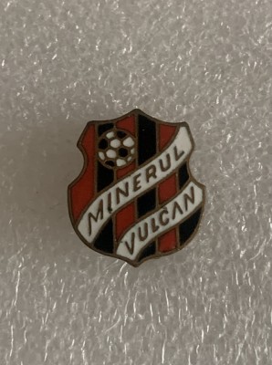 Insigna fotbal Minerul Vulcan foto