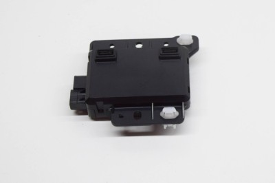 Unitate de control USB/AUX TESLA MODEL 3 2018 OEM: T1801Y07851,1093295-00-A,35012502 11421894 foto